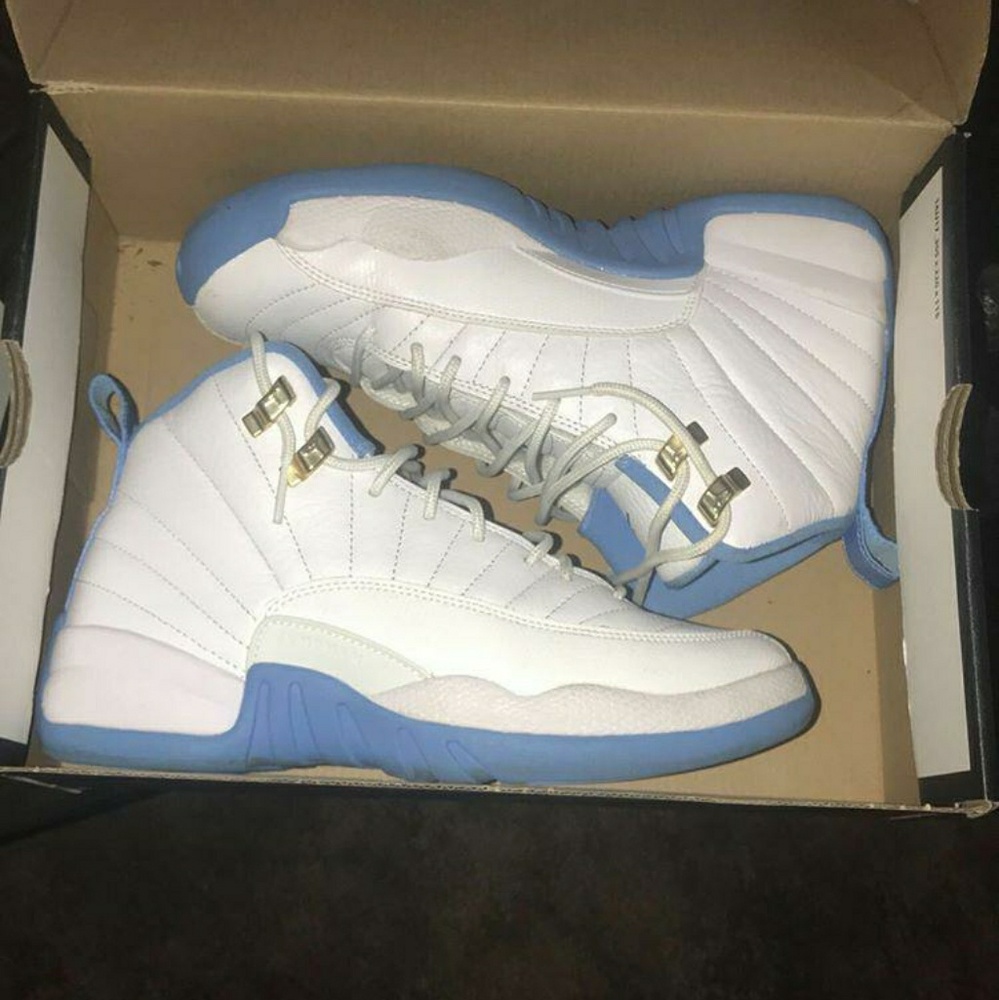 Jordan 12's